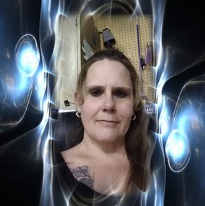 Meet your Posher, Tania